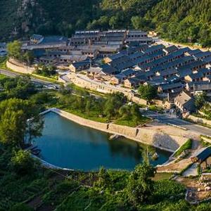 （新華全媒頭條&middot;小康圓夢(mèng)&middot;圖文互動(dòng)）（1）恢宏史詩(shī)耀千秋&mdash;&mdash;寫(xiě)在中國(guó)共產(chǎn)黨帶領(lǐng)中國(guó)人民全面建成小康社會(huì)之際