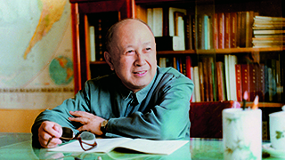 錢學(xué)森：外國人能搞的，中國人為什么不能搞？