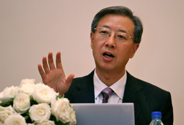 【開放】現(xiàn)階段國際化的重點是“引進(jìn)來”