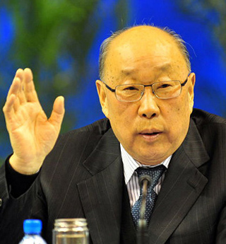 萬(wàn)?。?ldquo;小豬吃大豬操盤(pán)者&rdquo;