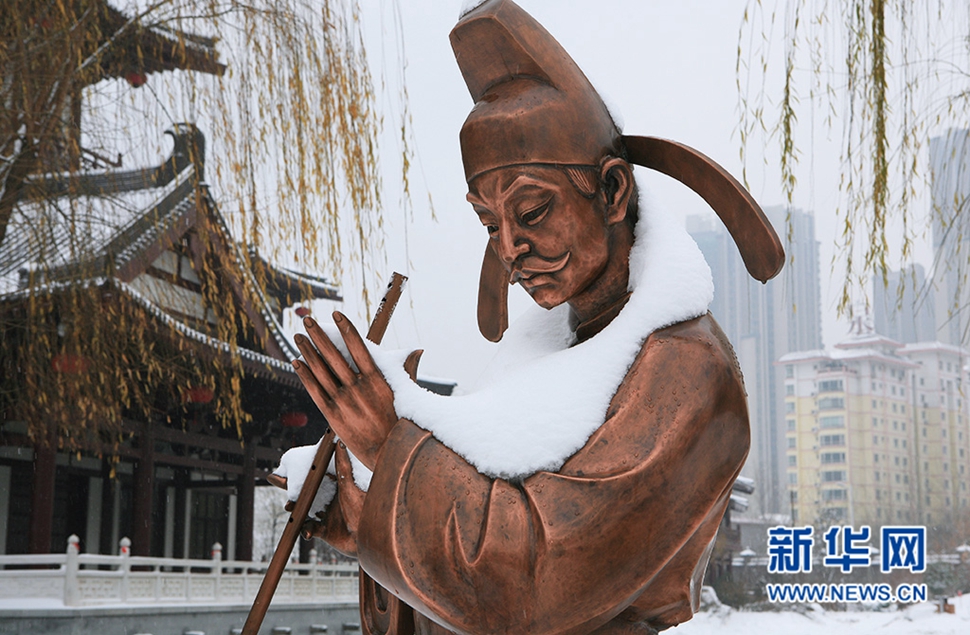 瑞雪降中原，洛河岸邊賞雪景