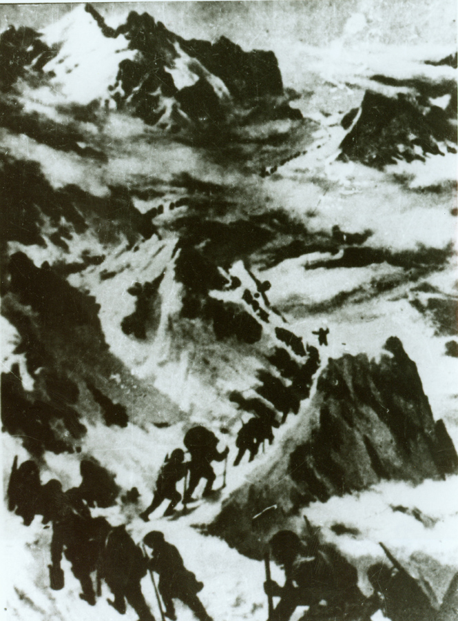 &uarr;資料圖片：紅軍過打鼓山。（圖片由陸軍第16集團軍某紅軍團提供）