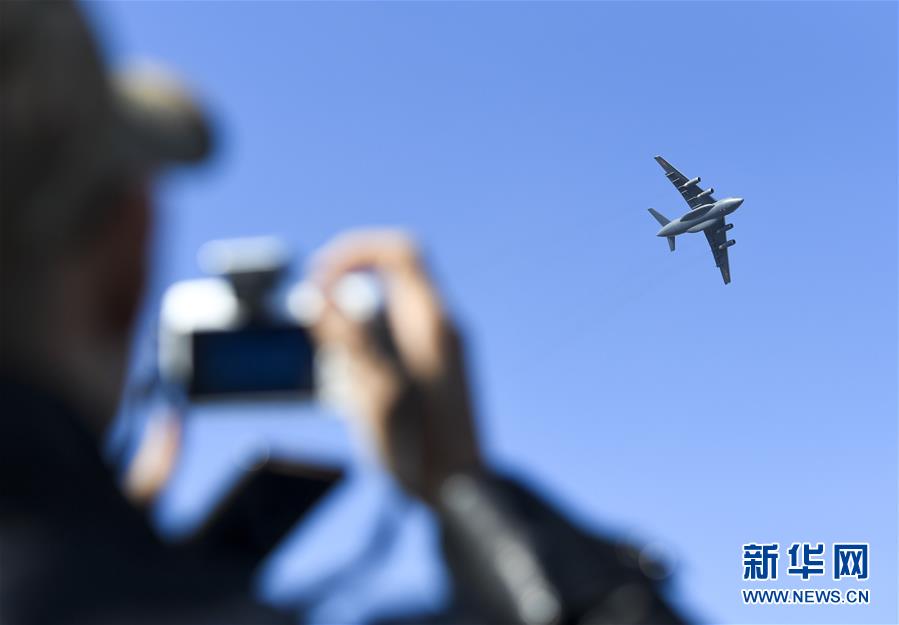（軍事）（3）殲-20、運-20首次在東北地區(qū)進行飛行展示