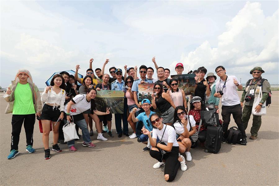 （聚焦疫情防控&middot;圖文互動）（2）運(yùn)-20&ldquo;硬核機(jī)票&rdquo;為啥走紅走心？ &mdash;&mdash;探尋空軍的戰(zhàn)&ldquo;疫&rdquo;故事