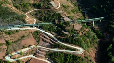 新華全媒+｜高鐵時代，大涼山鐵軌上流淌&ldquo;慢幸福&rdquo;