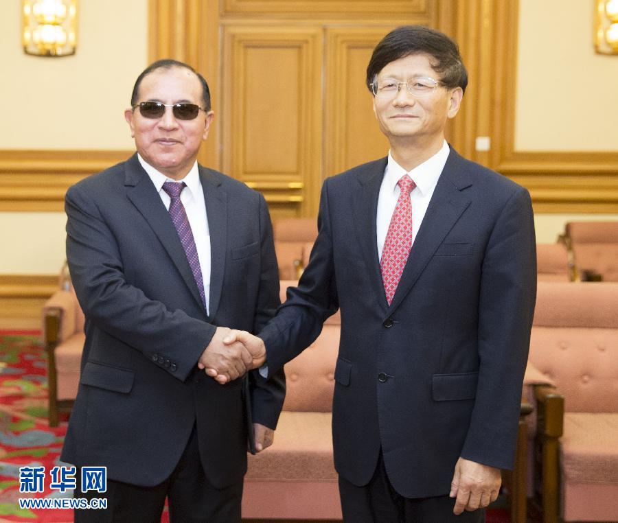 9月5日，中共中央政治局委員、中央政法委書記孟建柱在北京會見秘魯最高法院院長維克托&middot;盧卡斯&middot;蒂科納。 新華社記者 黃敬文 攝 