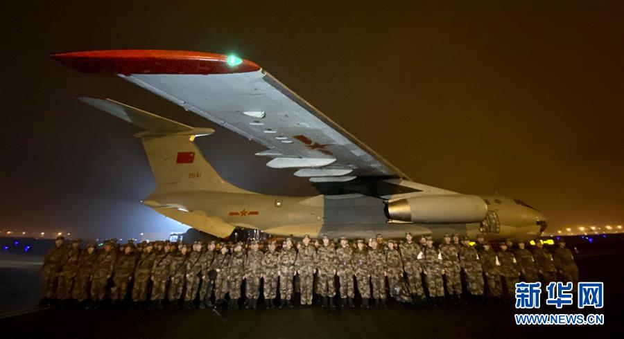 （新華全媒頭條&middot;圖文互動）（5）新華社評論員：危難時刻，黨員干部要挺身而出&mdash;&mdash;論堅決打贏疫情防控阻擊戰(zhàn)