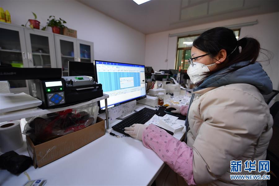 （聚焦疫情防控&middot;圖文互動(dòng)）（5）&ldquo;一輛輛車出發(fā)，春暖花開的日子就不遠(yuǎn)了&rdquo;&mdash;&mdash;西北電商大縣陜西省武功縣復(fù)工見聞