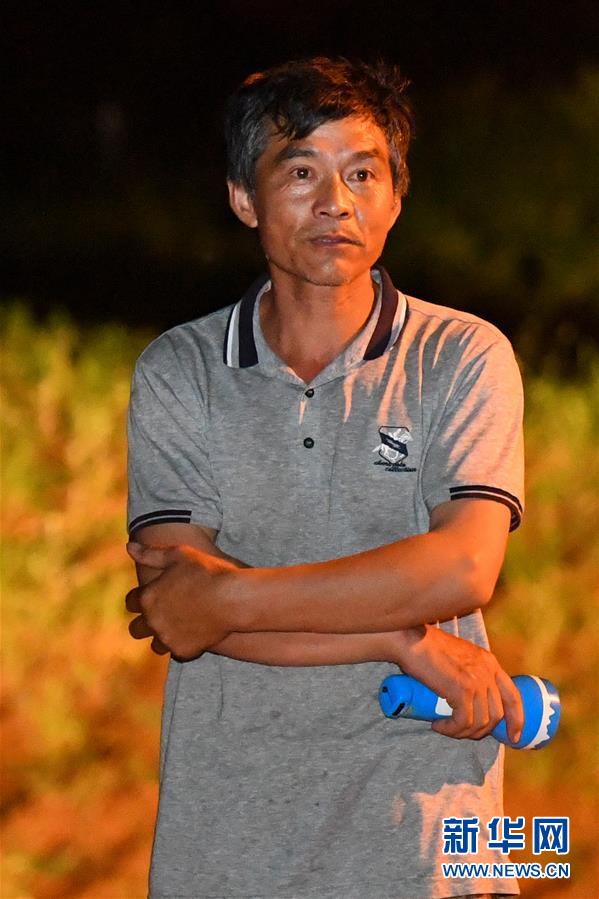 （防汛抗洪&middot;圖文互動(dòng)）（3）&ldquo;保衛(wèi)家園，誰(shuí)都不能是旁觀者&rdquo;&mdash;&mdash;夜訪洞庭湖大堤防汛一線