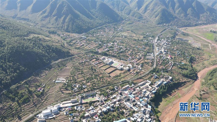 （坐著高鐵看中國&middot;圖文互動）（4）走成昆，感受闖過禁區(qū)的光影記錄