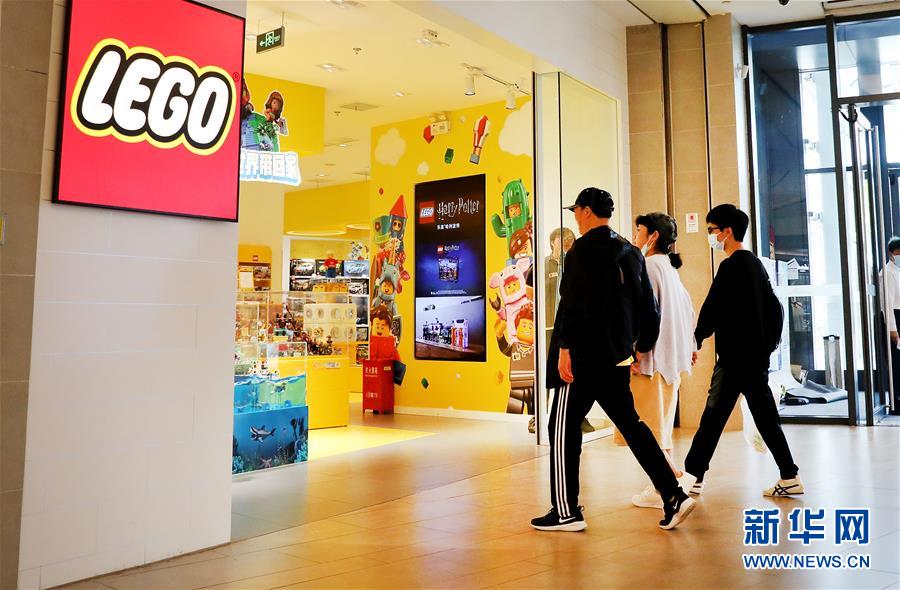 （新華全媒頭條&middot;圖文互動）（1）共赴東方之約 共迎復(fù)蘇之機(jī)&mdash;&mdash;寫在第三屆進(jìn)博會倒計時一個月之際