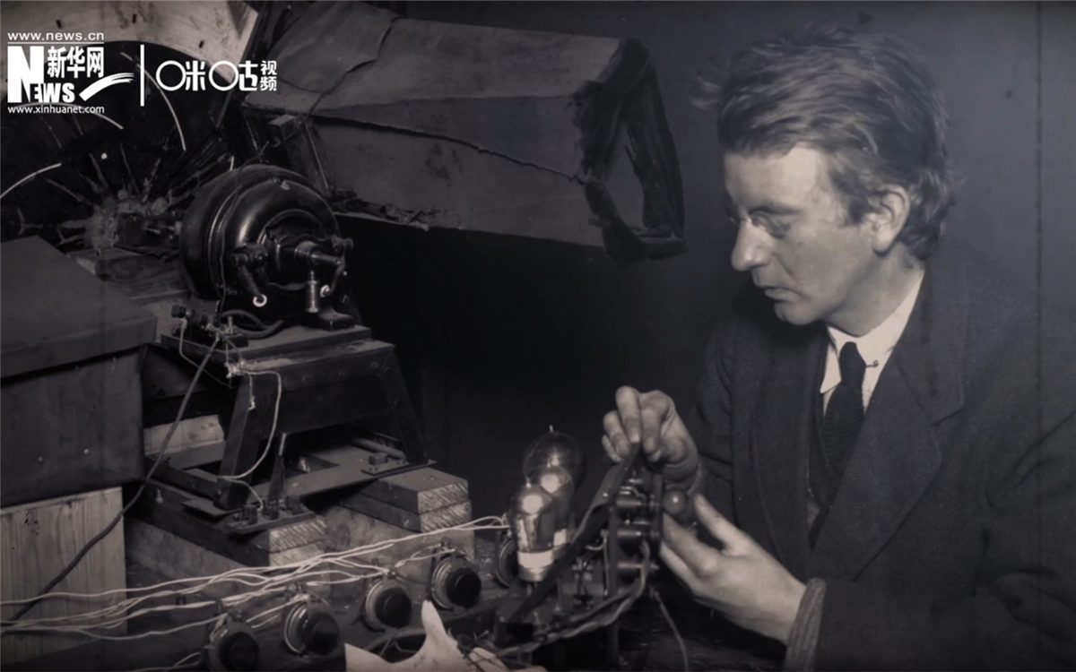 1926年1月26日，貝爾德進(jìn)行了一次成功的電視放映