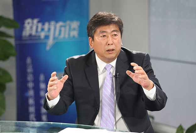 最根本的就是錢從哪里來、人往哪里去。