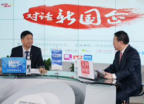 訪(fǎng)談進(jìn)行中