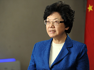 大醫(yī)院人滿為患，社區(qū)醫(yī)院門可羅雀怎么破？