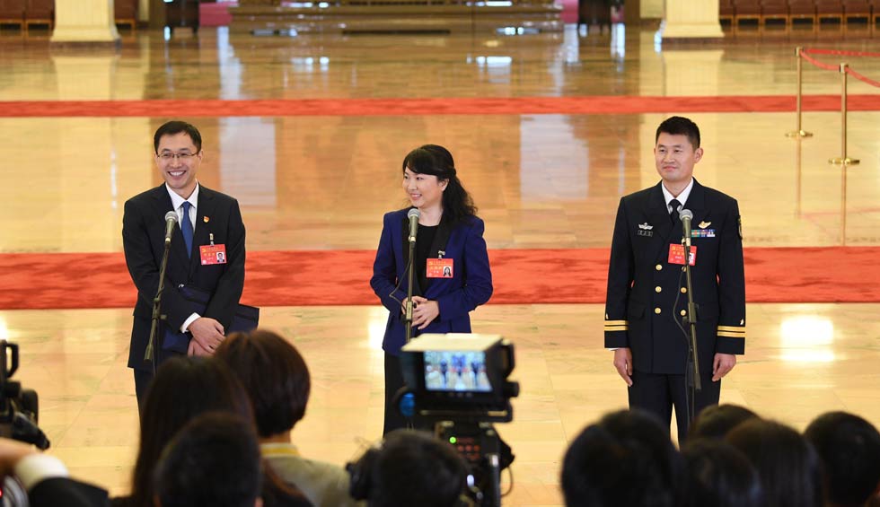 孟祥飛、李媛、曹先建接受采訪