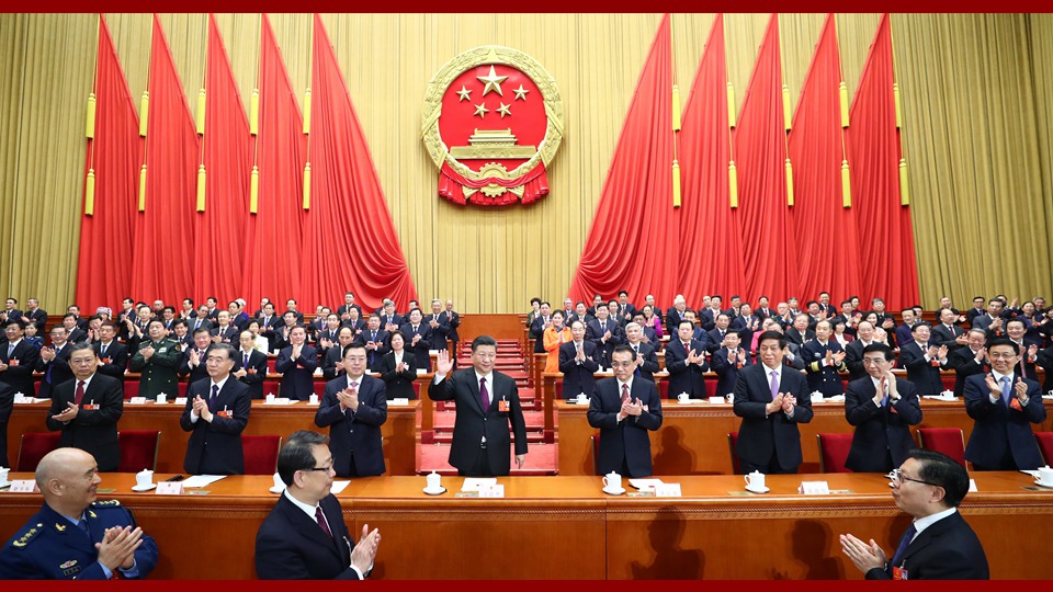 習(xí)近平當(dāng)選國(guó)家主席、中央軍委主席