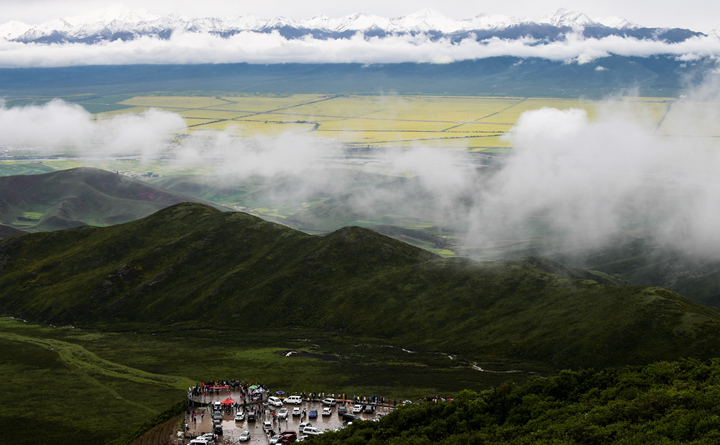 青海：以&ldquo;一優(yōu)兩高&rdquo;戰(zhàn)略描繪三江源壯美畫卷