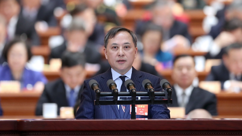 重慶醫(yī)科大學附屬第二醫(yī)院院長，重慶黨外知識分子聯誼會副會長 任紅