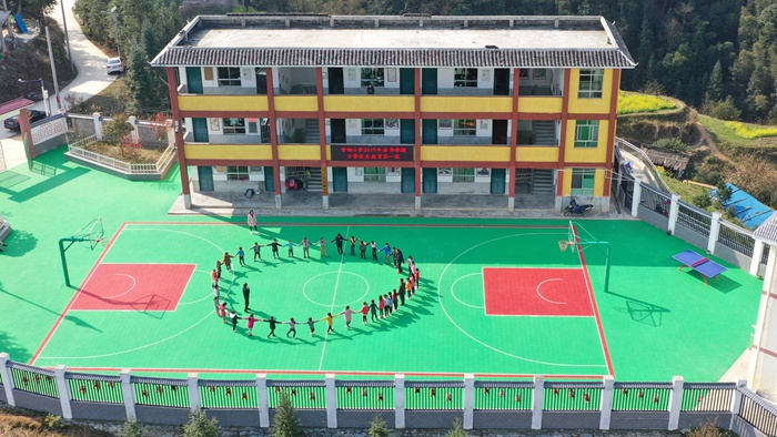 新華社評(píng)論員：堅(jiān)持&ldquo;八個(gè)統(tǒng)一&rdquo; 創(chuàng)新思政教學(xué)