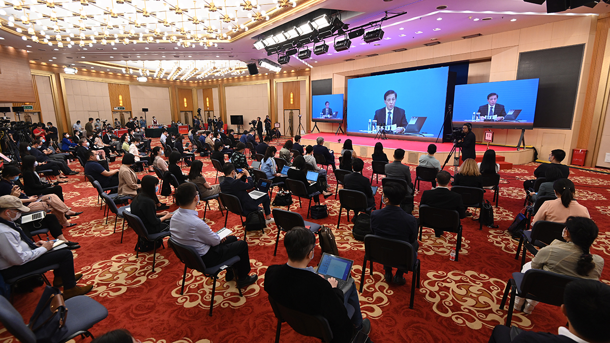 初夏&ldquo;回歸&rdquo;，今年全國(guó)兩會(huì)怎么開？