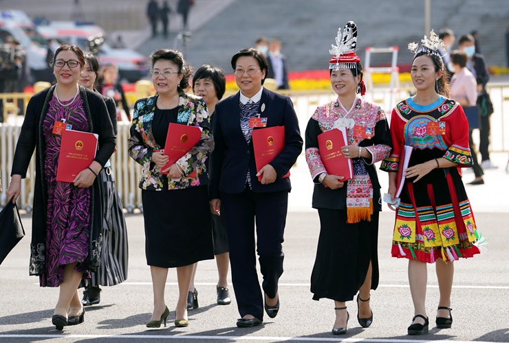 新華社社評：凝心聚力再出發(fā)，砥礪奮進新征程 &mdash;&mdash;寫在十三屆全國人大三次會議閉幕之際
