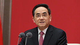 中央宣傳部副部長、國務(wù)院新聞辦公室主任徐麟主持發(fā)布會