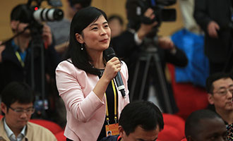 中評(píng)社、中評(píng)網(wǎng)記者提問