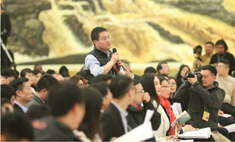 香港文匯報、大公報記者提問