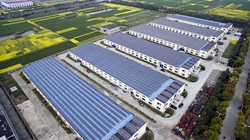 &ldquo;勞模&rdquo;臺商吳國瑞：人生像首歌，用心唱才會動聽