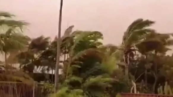 澳大利亞西澳州遭遇&ldquo;十年一遇&rdquo;風(fēng)暴