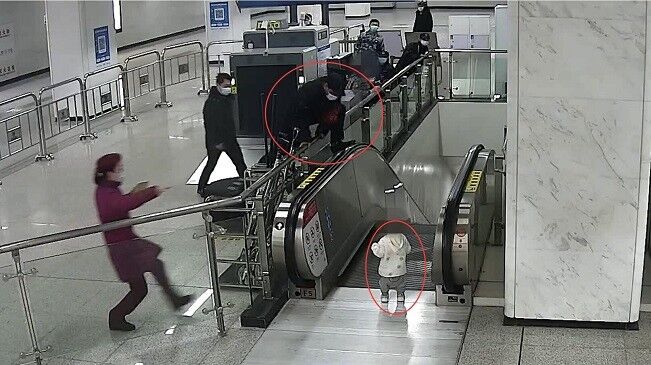 你飛身跳躍的樣子，真帥！