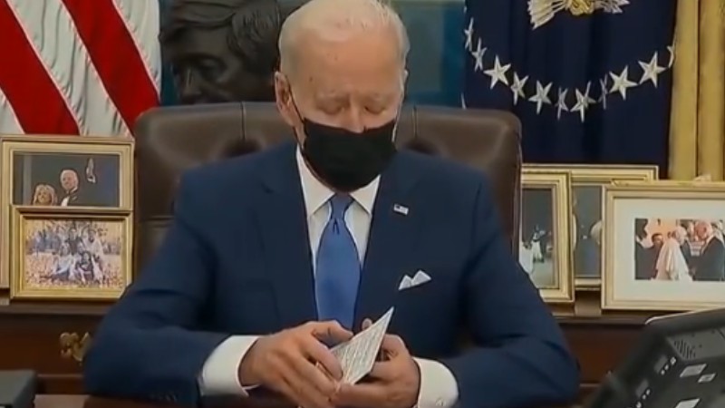 美國FBI遇數(shù)十年來最血腥事件！拜登慰問遇害特工家屬