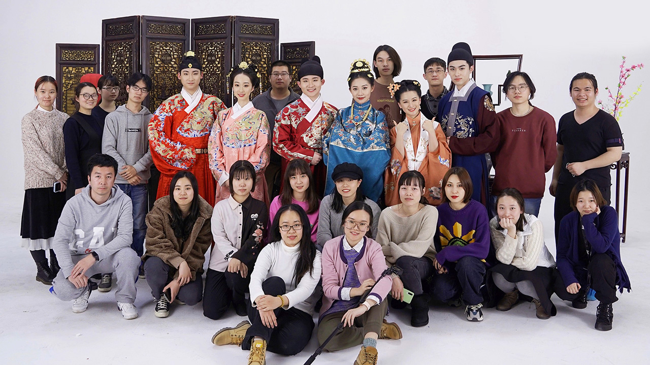 追夢中國人|維京：漢服春晚，一個講了十年的故事