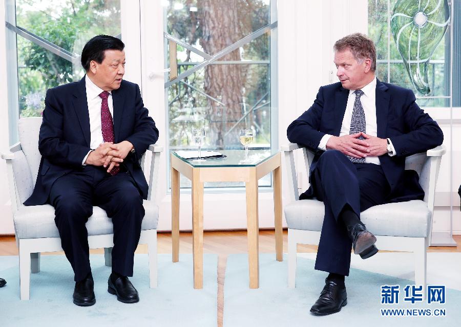 6月12日，中共中央政治局常委、中央書記處書記劉云山在赫爾辛基會(huì)見(jiàn)芬蘭總統(tǒng)尼尼斯特。 新華社記者姚大偉攝 