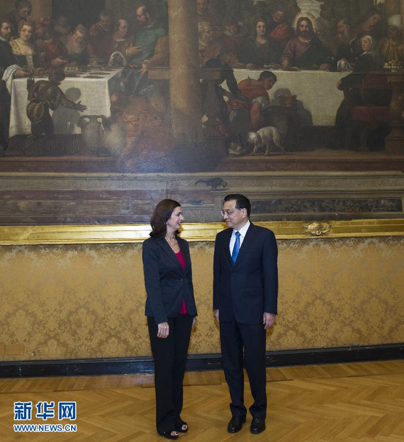 10月15日，中國國務院總理李克強在羅馬會見意大利眾議長博爾德里尼。 新華社記者王曄攝 