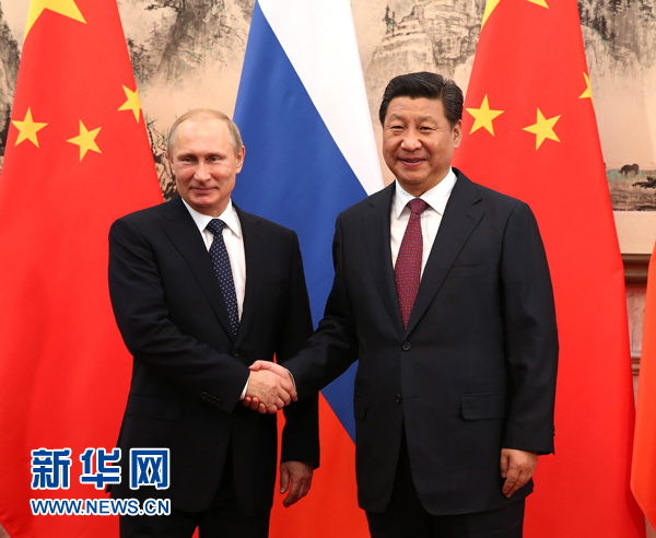 11月9日，國(guó)家主席習(xí)近平在北京釣魚(yú)臺(tái)國(guó)賓館會(huì)見(jiàn)俄羅斯總統(tǒng)普京。新華社記者 蘭紅光 攝