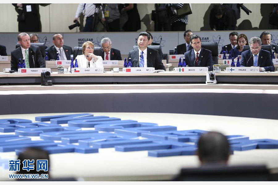 4月1日，第四屆核安全峰會在美國首都華盛頓舉行。國家主席習(xí)近平出席并發(fā)表題為《加強(qiáng)國際核安全體系，推進(jìn)全球核安全治理》的重要講話。新華社記者蘭紅光攝