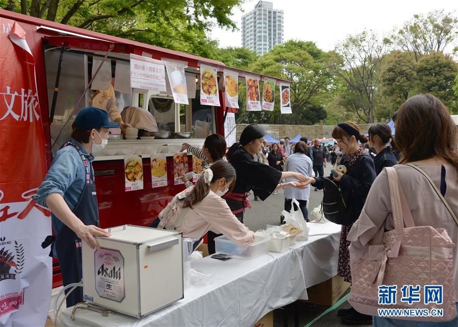 （國(guó)際&middot;圖文互動(dòng)）（1）&ldquo;麻辣革命&rdquo;讓日本人品味舌尖上的四川 