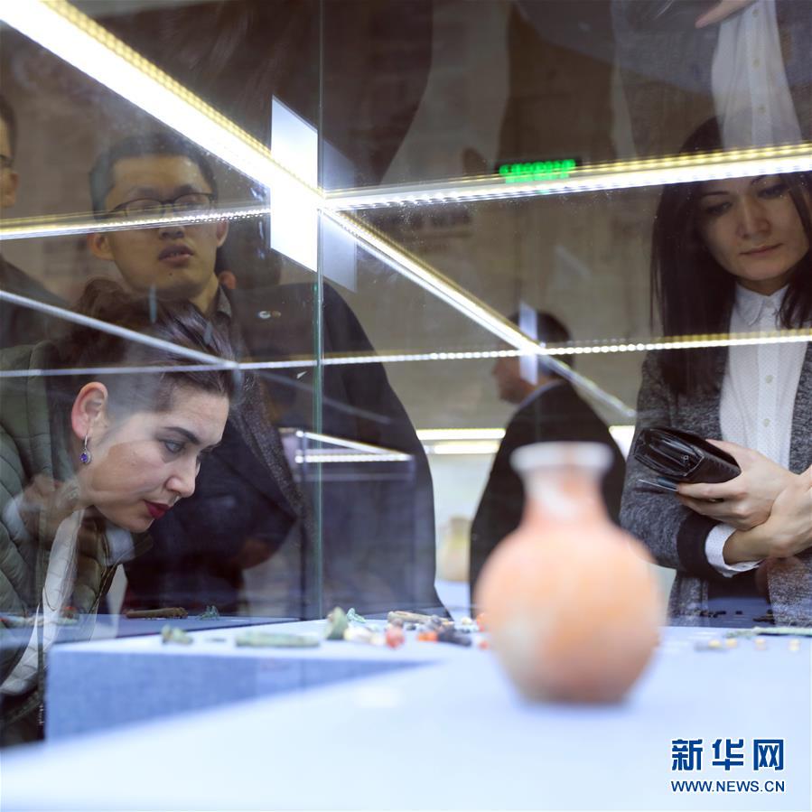 (國(guó)際)(2)中烏聯(lián)合考古成果展亮相塔什干