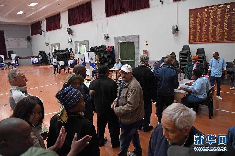 (國(guó)際)(2)南非大選開(kāi)始投票