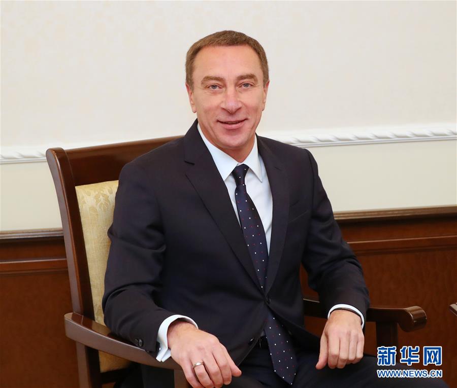 (國際·圖文互動)專訪:希望香港局勢盡快恢復(fù)正常——訪白俄羅斯總統(tǒng)辦公廳副主任斯諾普科夫