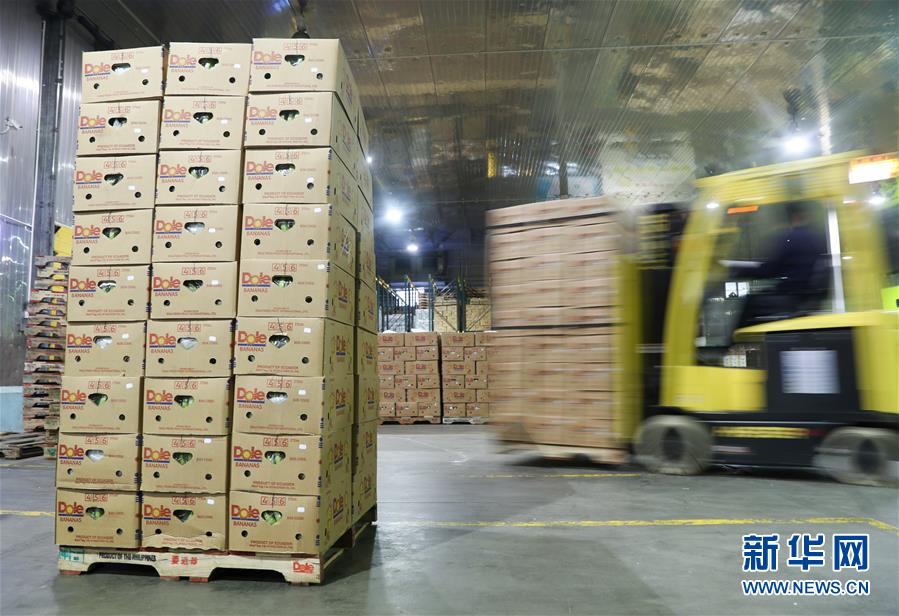 （在習(xí)近平新時(shí)代中國(guó)特色社會(huì)主義思想指引下&mdash;&mdash;新時(shí)代新作為新篇章&middot;總書(shū)記關(guān)切開(kāi)放事&middot;圖文互動(dòng)）（5）中國(guó)市場(chǎng)這么大這么開(kāi)放，我們一定要深耕&mdash;&mdash;來(lái)自進(jìn)博會(huì)參展外商的故事