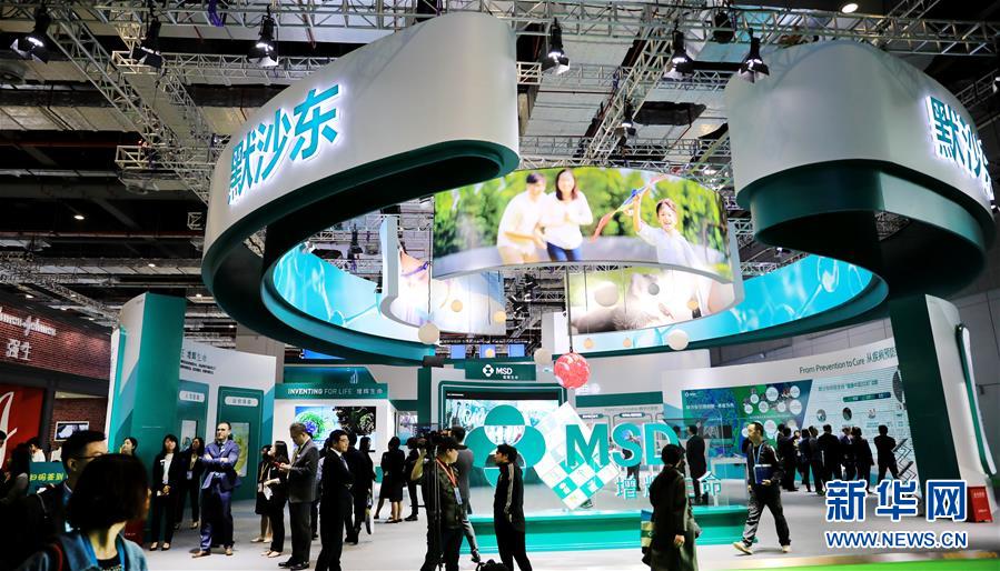 （在習(xí)近平新時(shí)代中國(guó)特色社會(huì)主義思想指引下&mdash;&mdash;新時(shí)代新作為新篇章&middot;總書(shū)記關(guān)切開(kāi)放事&middot;圖文互動(dòng)）（1）中國(guó)市場(chǎng)這么大這么開(kāi)放，我們一定要深耕&mdash;&mdash;來(lái)自進(jìn)博會(huì)參展外商的故事