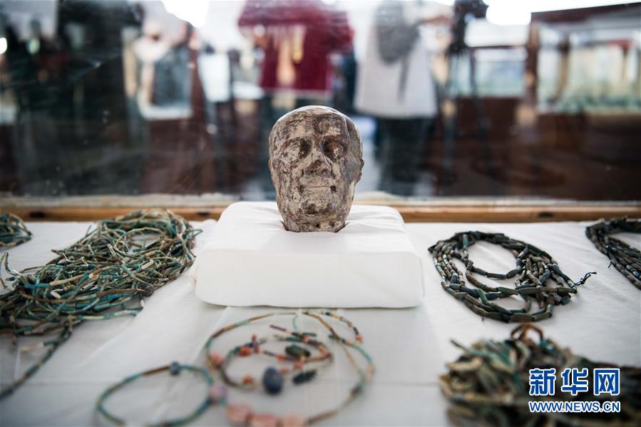 (國(guó)際)(3)埃及發(fā)現(xiàn)16座距今約2600年墓葬