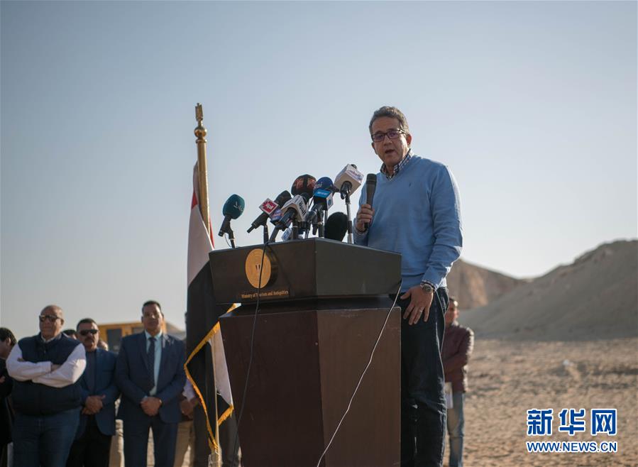 (國(guó)際)(5)埃及發(fā)現(xiàn)16座距今約2600年墓葬