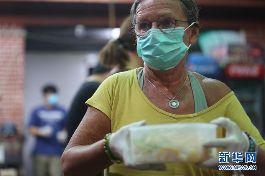 （國(guó)際疫情 &middot;圖文互動(dòng)）（5）通訊：加德滿都中國(guó)人奉獻(xiàn)的&ldquo;愛(ài)心便當(dāng)&rdquo;