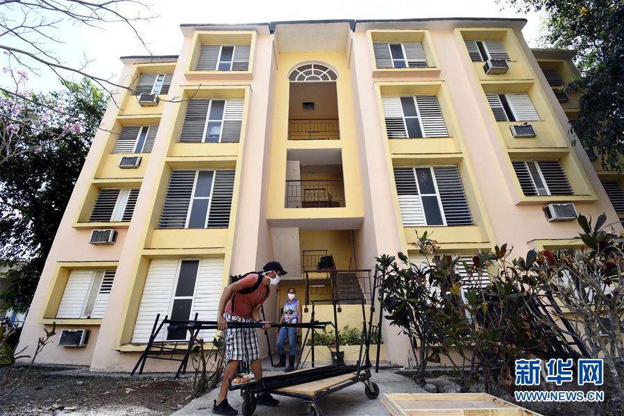 （海外抗疫故事&middot;圖文互動(dòng)）（4）通訊：&ldquo;比起待在家里，我更想幫助別人&rdquo;&mdash;&mdash;記古巴信息科技大學(xué)集中隔離點(diǎn)的師生志愿者