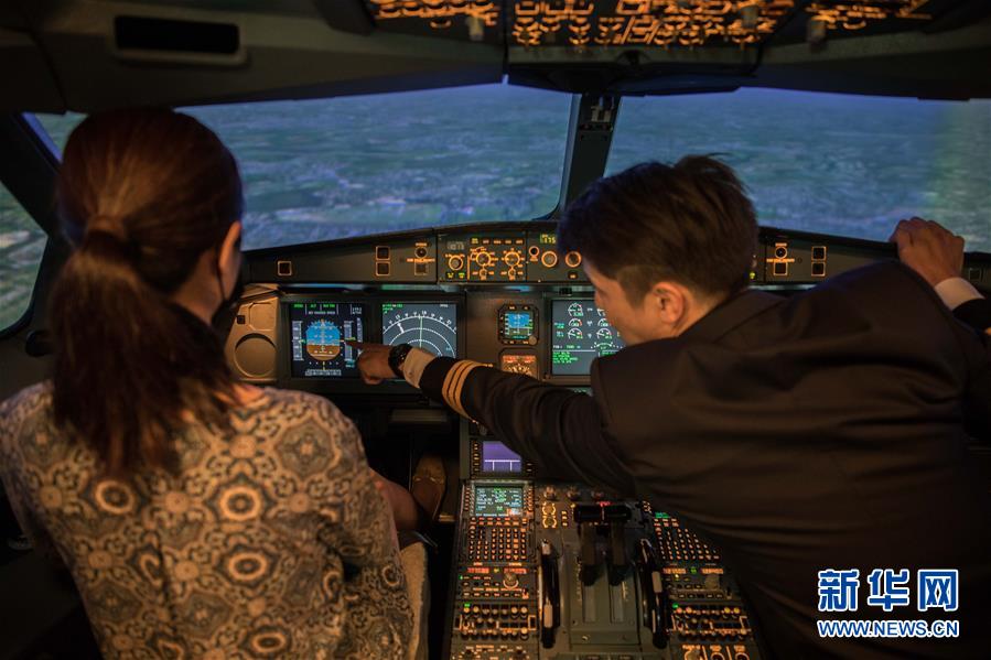 （國(guó)際&middot;圖文互動(dòng)）（8）從機(jī)艙餐廳到模擬飛行　泰航出招緩解疫情壓力