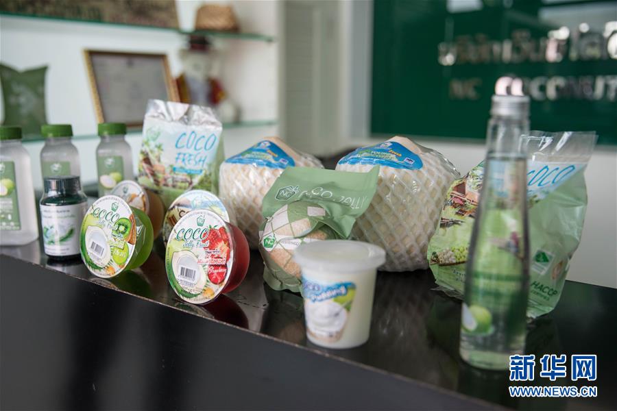 （第三屆進(jìn)博會&middot;圖文互動(dòng)）（5）通訊：椰香飄進(jìn)進(jìn)博會 市場開放共繁榮&mdash;&mdash;一名泰國椰商的心聲